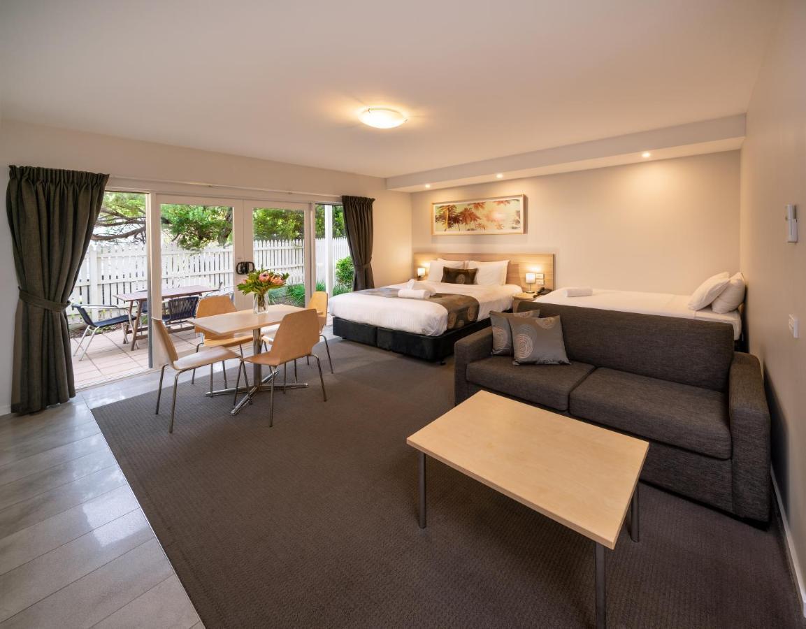 Boathouse Resort Studios And Suites Blairgowrie Esterno foto