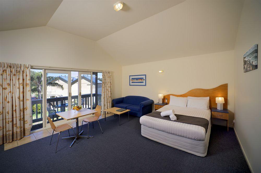 Boathouse Resort Studios And Suites Blairgowrie Esterno foto