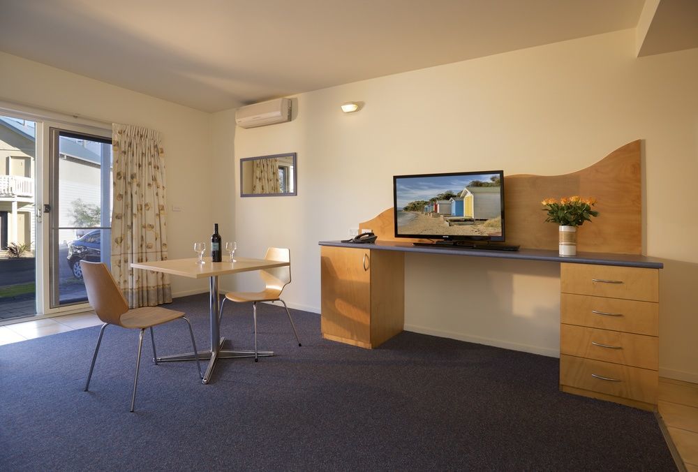 Boathouse Resort Studios And Suites Blairgowrie Esterno foto