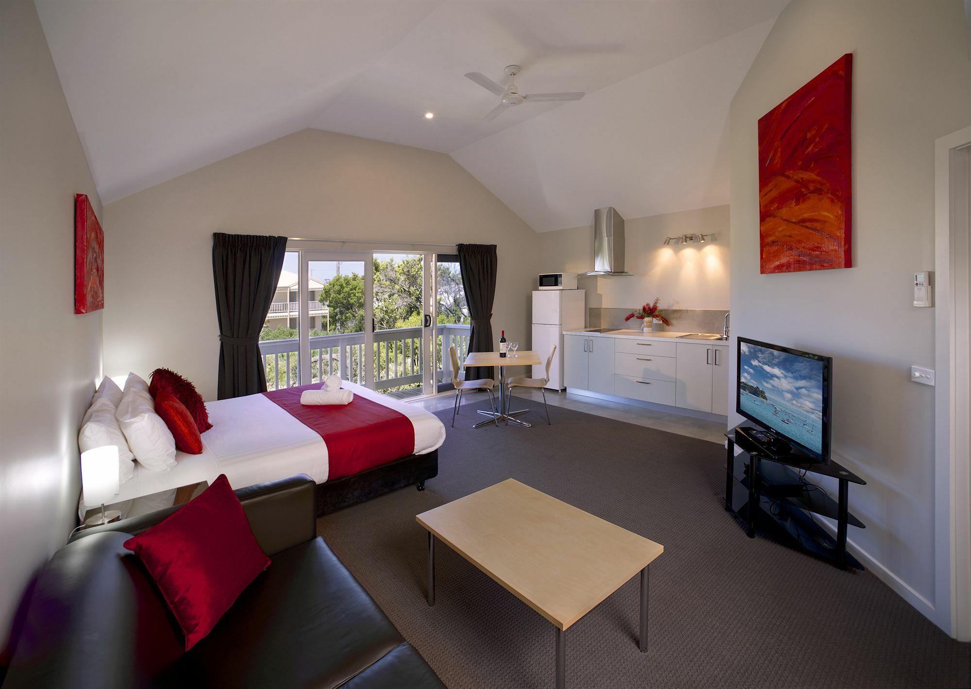 Boathouse Resort Studios And Suites Blairgowrie Esterno foto